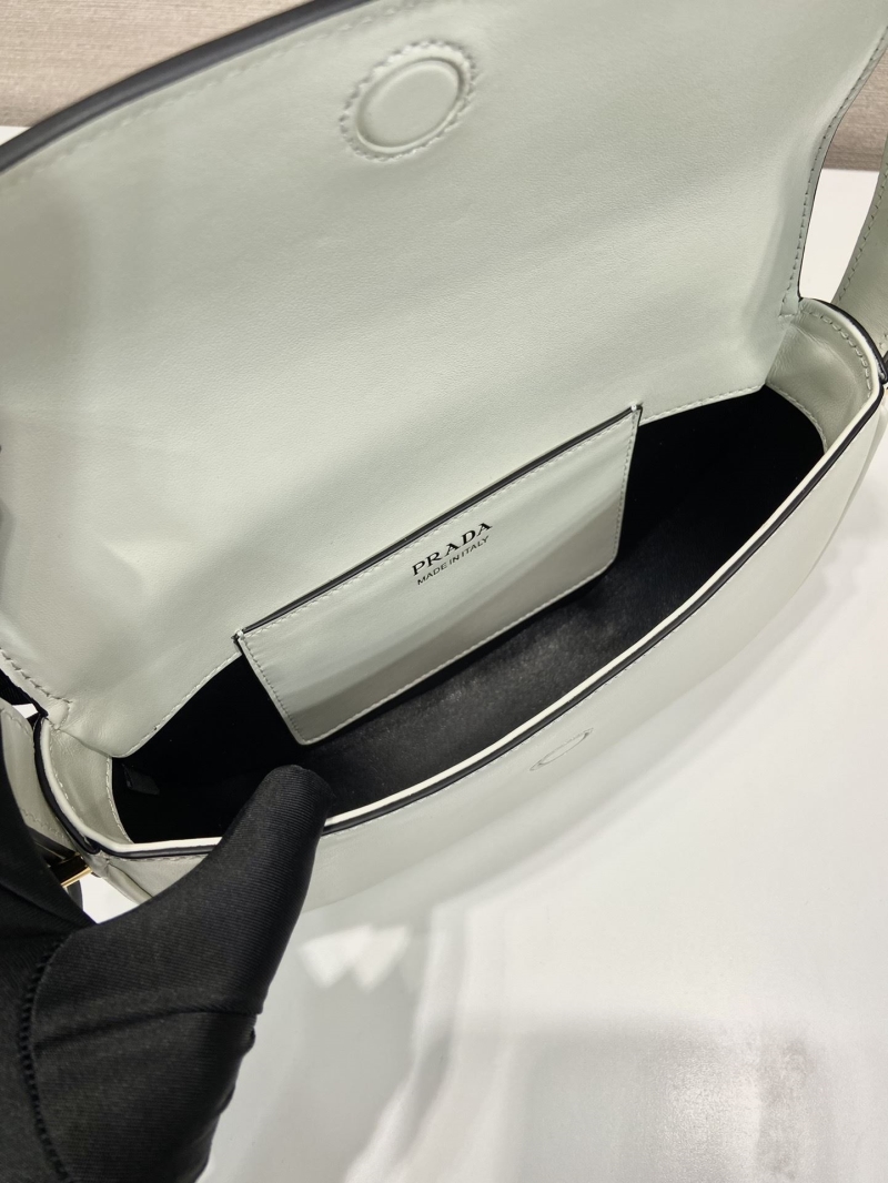 Pra*a hobo bags